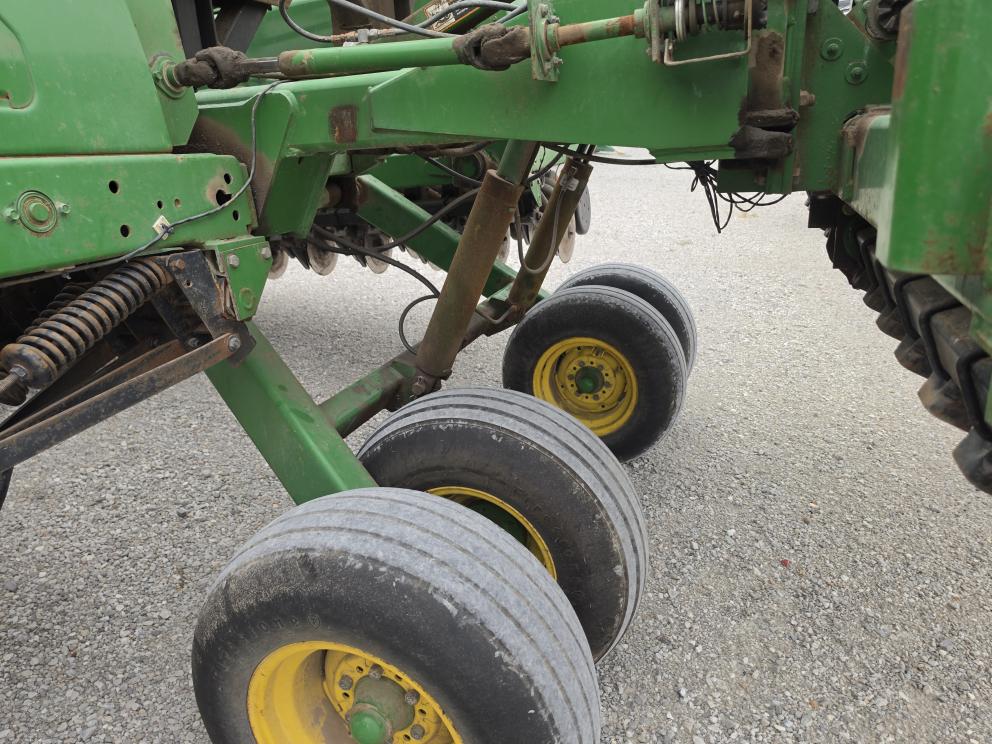 Image for 1997 John Deere 455