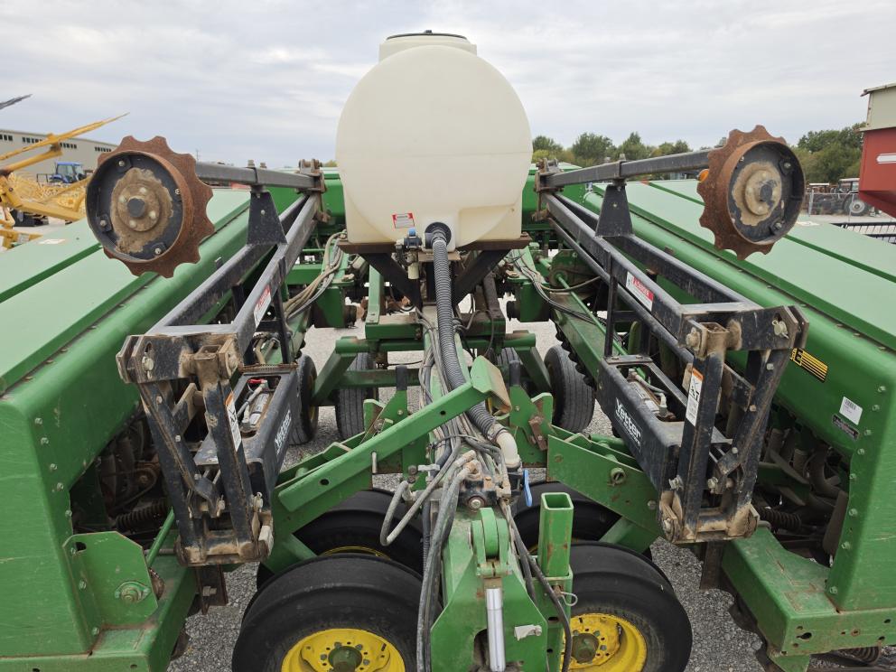 Image for 1997 John Deere 455