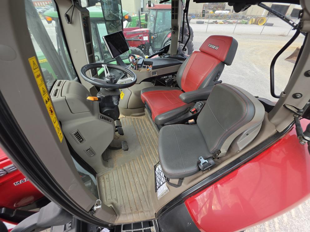 Image for 2024 Case IH Maxxum 125