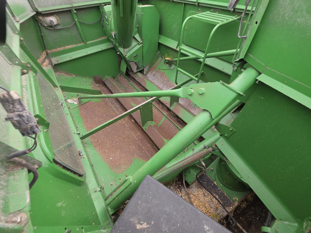 Image for 2001 John Deere 9650