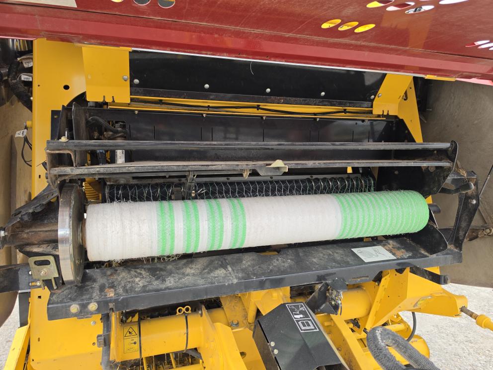 Image for 2022 New Holland Roll Belt 460