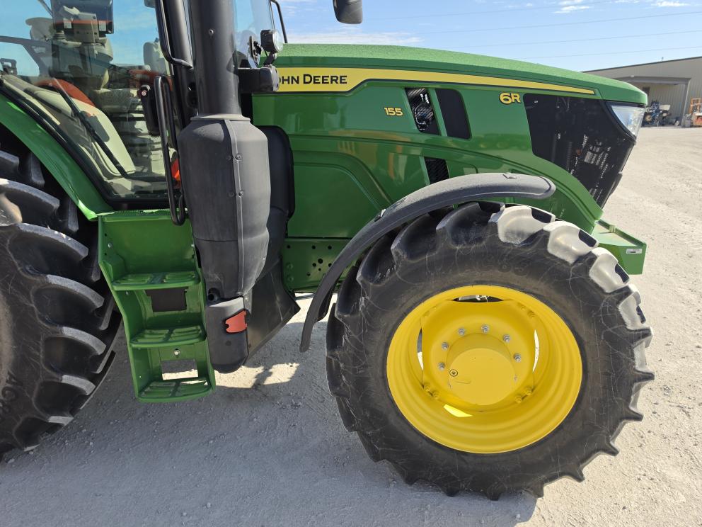 Image for 2024 John Deere 6R 155
