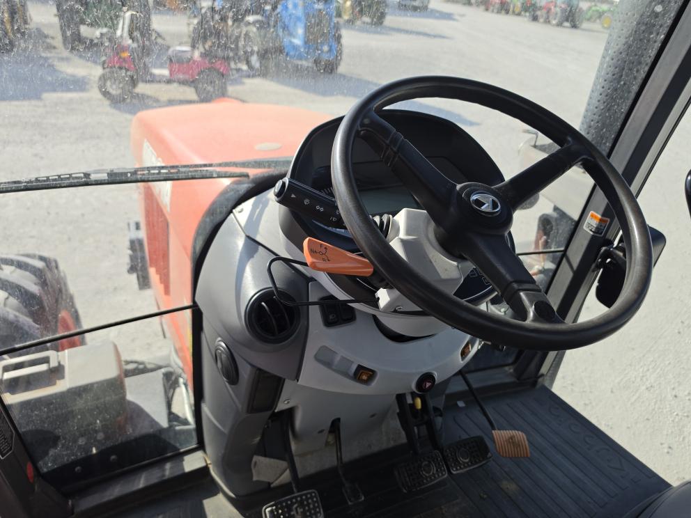 Image for 2019 Kubota M7-172