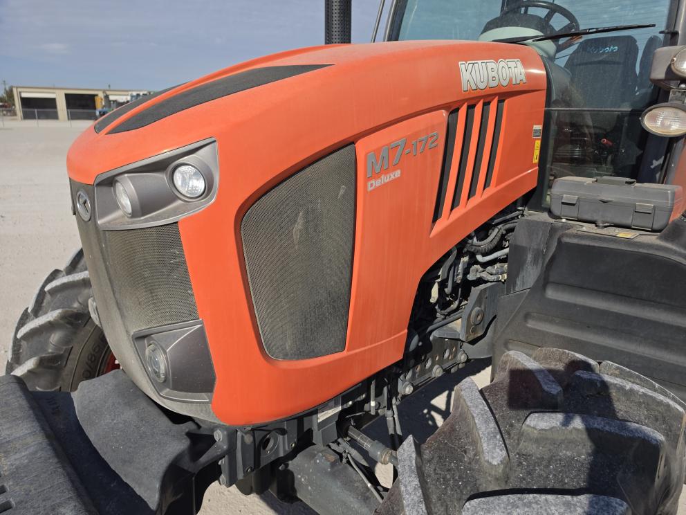 Image for 2019 Kubota M7-172