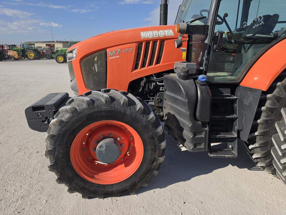 Image for 2019 Kubota M7-172