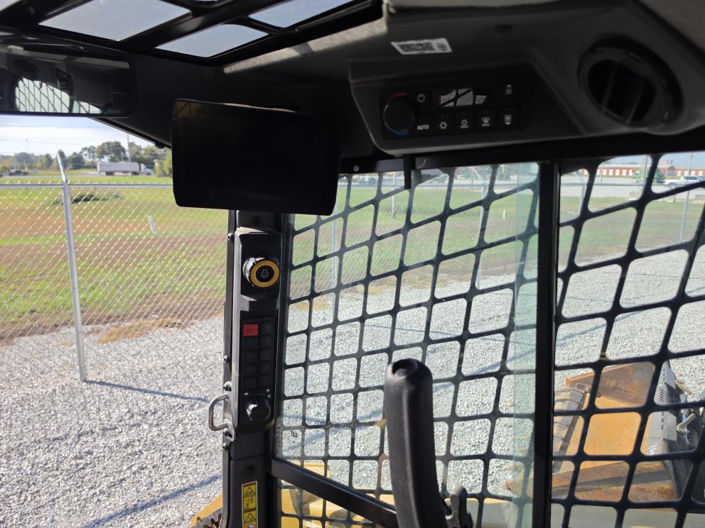Image for 2025 Caterpillar 255
