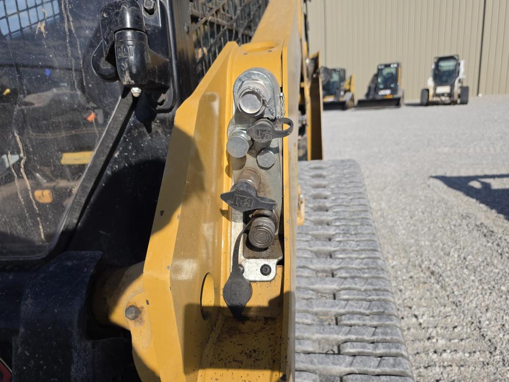 Image for 2025 Caterpillar 255