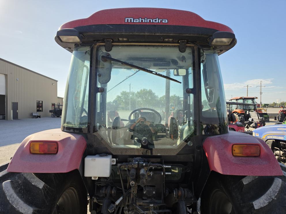 Image for 2017 Mahindra Mpower 85P