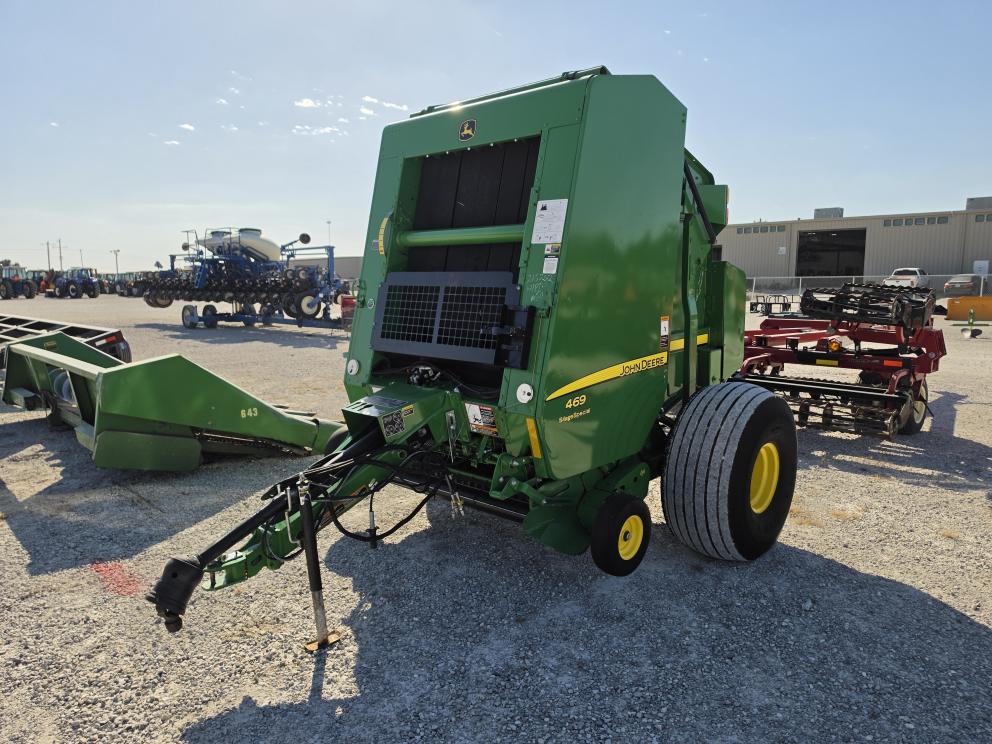 Image for 2017 John Deere 469