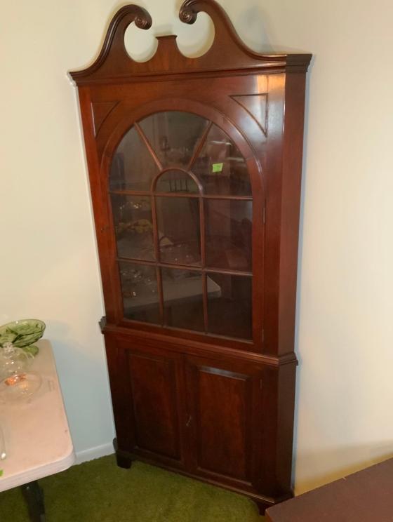 Image for VIRTUAL AUCTION: Estate of Walter and Evelyn Harrison of Great Falls, VA
