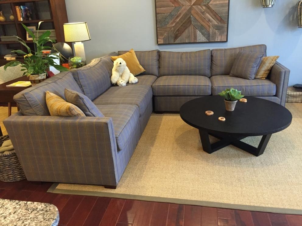 New Model Home Furniture For Sale At Auction