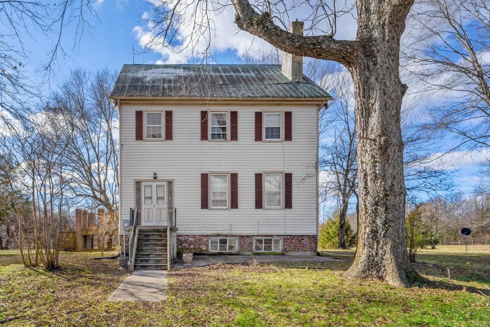 Image for REAL ESTATE -109 +/- Acres 3 BR/2 BA Farm House, Outbuildings & Grapevines/Vineyard-Essex County, VA