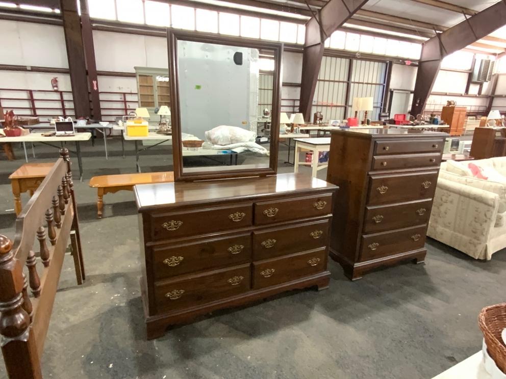 Image for VIRTUAL AUCTION - Audio Equipment & Amps, Furniture, Lamps, Collectibles, Household