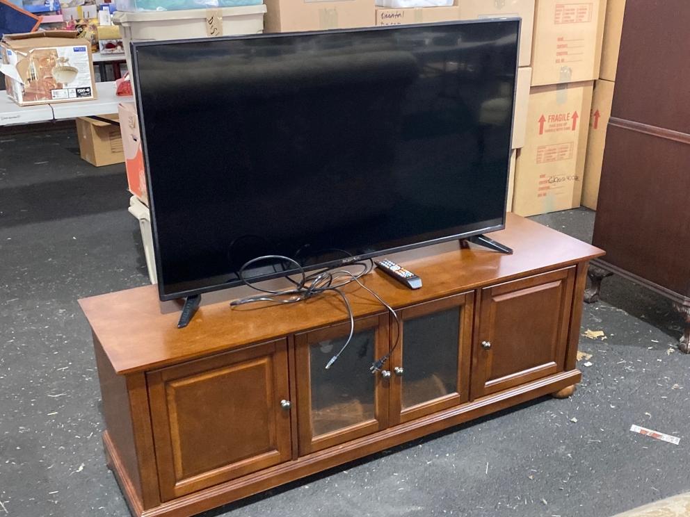 Image for Jewelry, Antique and Modern Furniture, Carpets & Rugs, Quality Housewares - VIRTUAL AUCTION