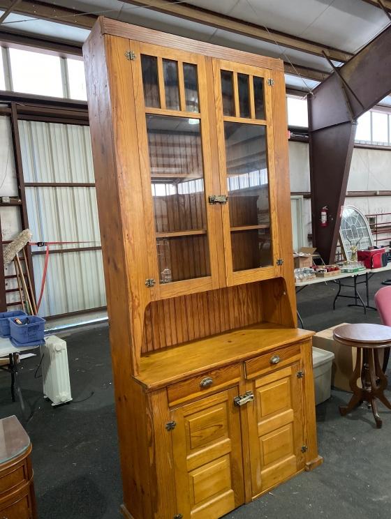 Image for Jewelry, Antique and Modern Furniture, Carpets & Rugs, Quality Housewares - VIRTUAL AUCTION