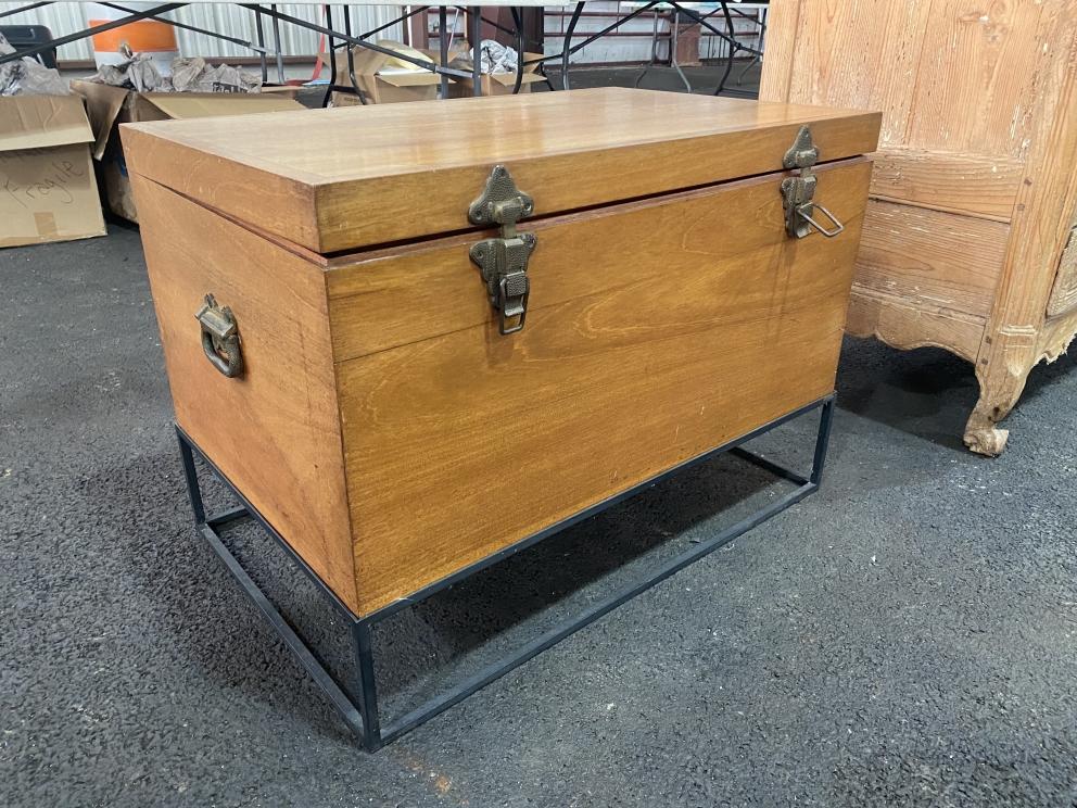 Image for VIRTUAL AUCTION: Estate of Mary Beth Williams of Waterford, VA