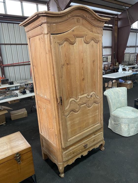Image for VIRTUAL AUCTION: Estate of Mary Beth Williams of Waterford, VA