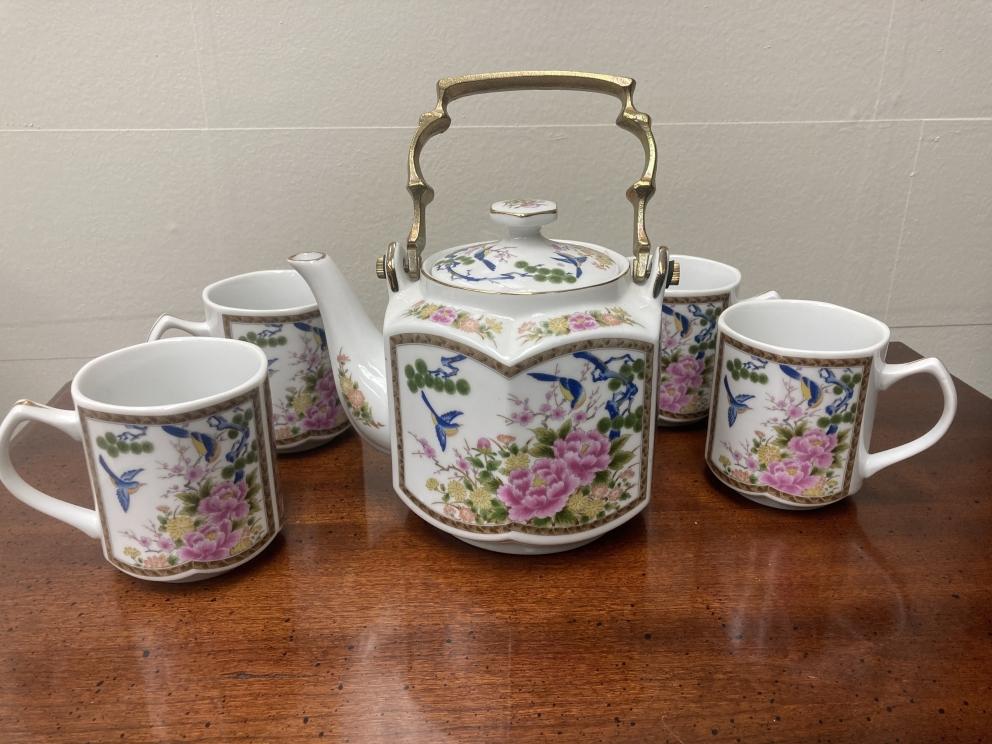 Image for VIRTUAL AUCTION - Henkel Harris, Bronzes, Porcelain & Ceramics, Collectibles, Framed Art and More!