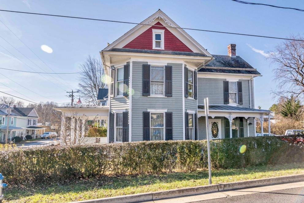Image for 3 BR/2 BA Victorian Home in Downtown Strasburg, VA