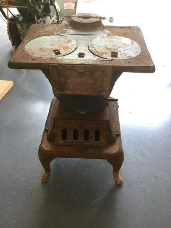 Image for Collection of Elizabeth and Carroll Hill Online Auction