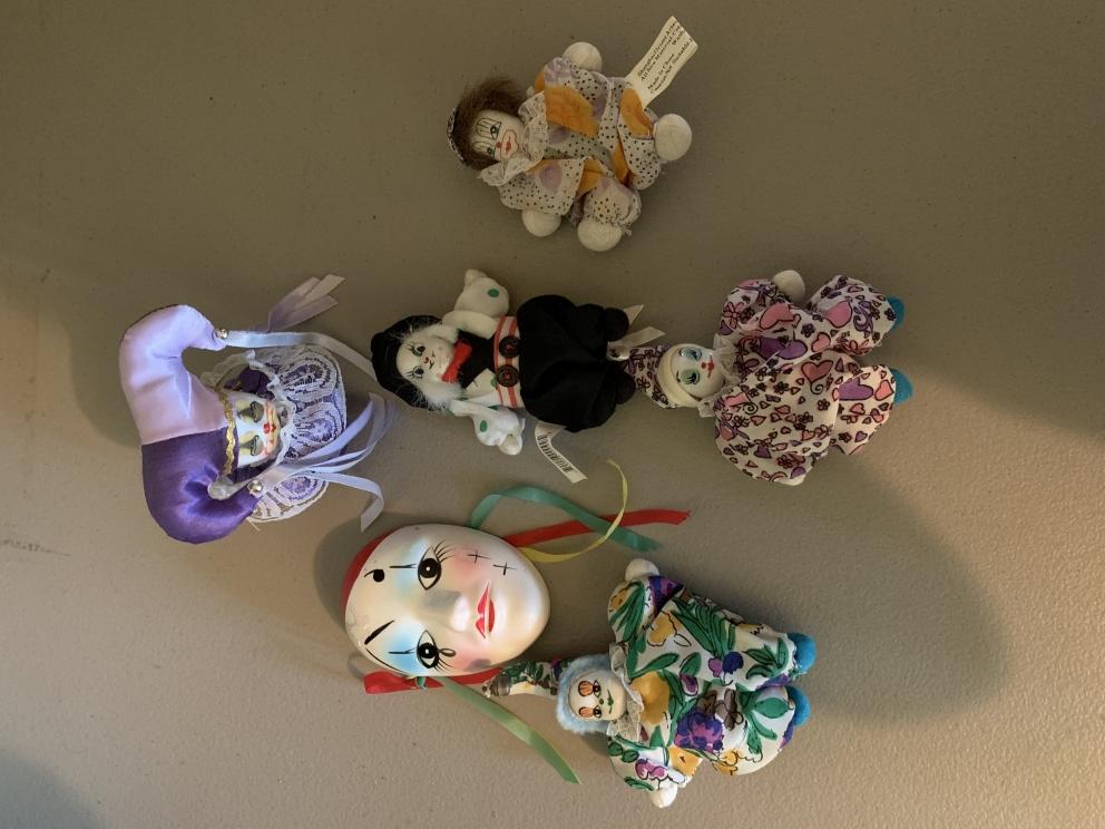 Image for LIVE - Large White Sulphur Estate