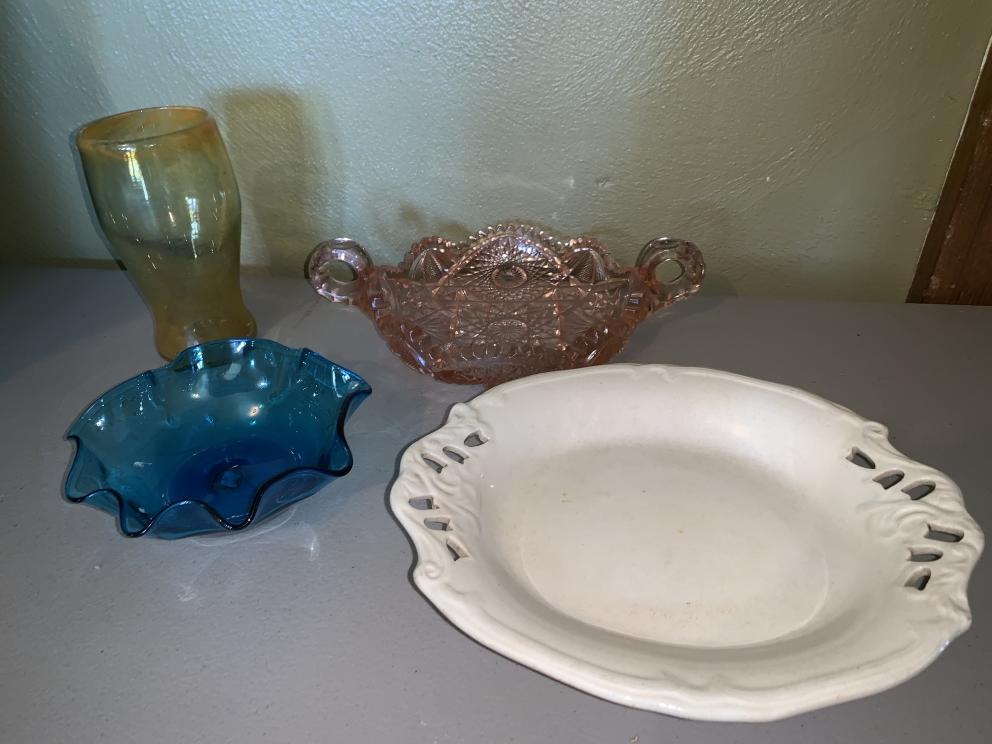 Image for LIVE - Large White Sulphur Estate