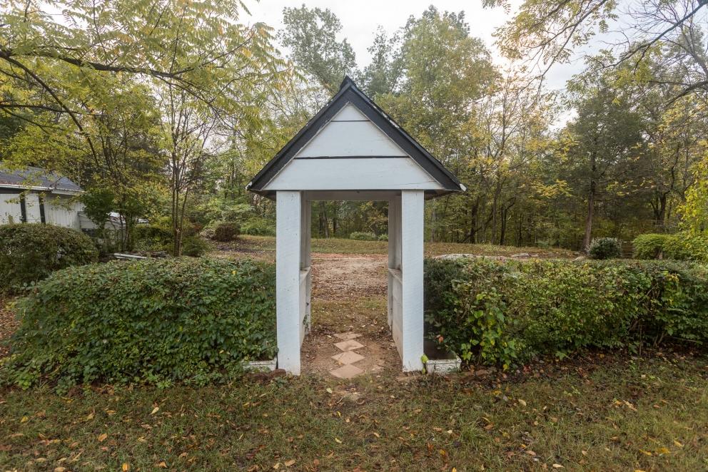 Image for Farmhouse and Acreage- Make It Your Own-Natural Bridge, VA