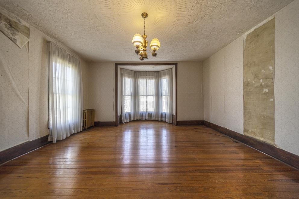 Image for LIVE with ONLINE PRE-BIDDING - Historic Wytheville, VA Home