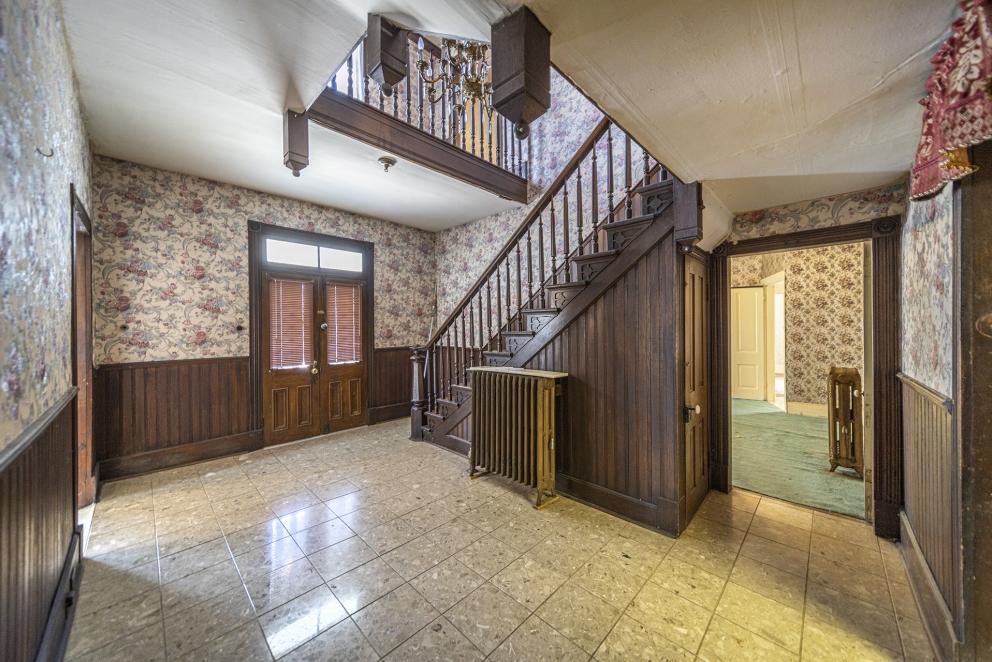 Image for LIVE with ONLINE PRE-BIDDING - Historic Wytheville, VA Home