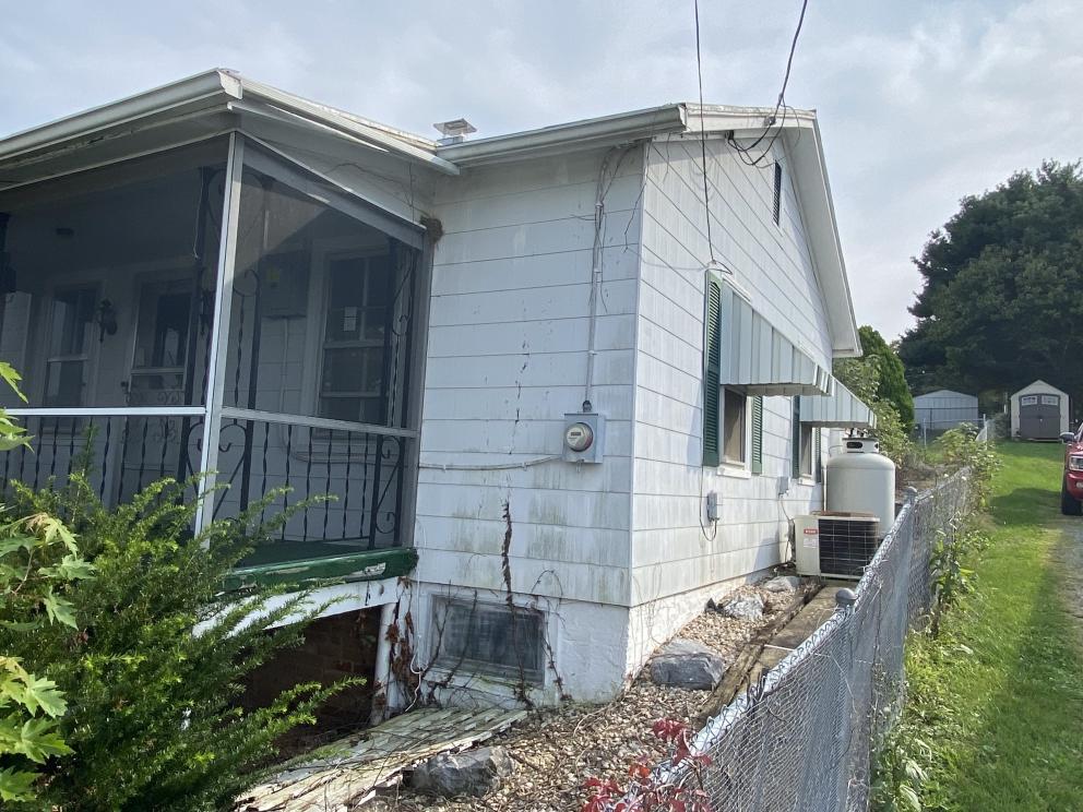 Image for LIVE with ON-LINE PRE-BIDDING: Real Estate Investment Opportunity-Staunton, VA