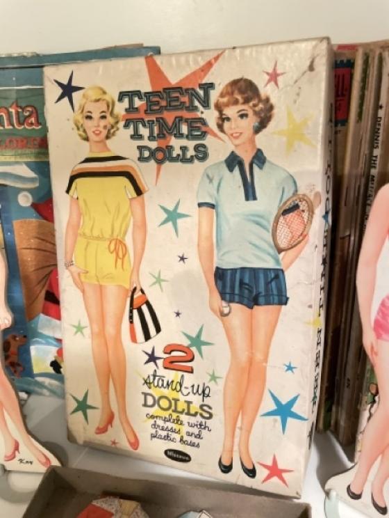 Image for Davies Family Downsizing