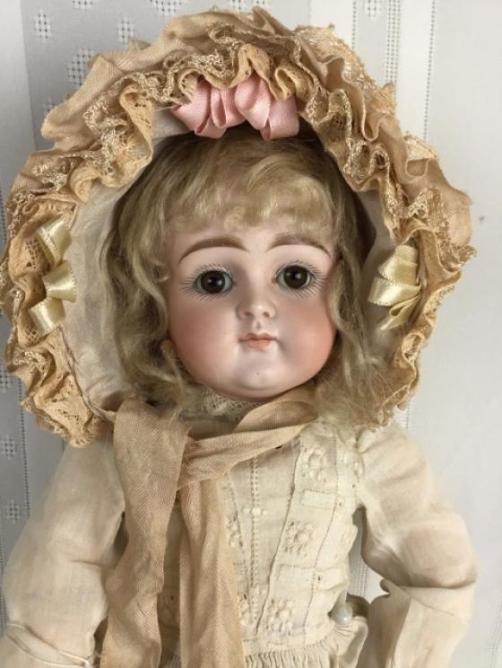 Image for Lifetime Antique Doll Collection
