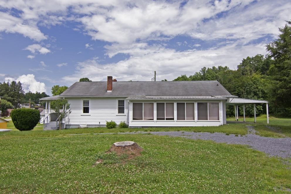 Image for NICE SUMMERS COUNTY HOME w/ WORKSHOP