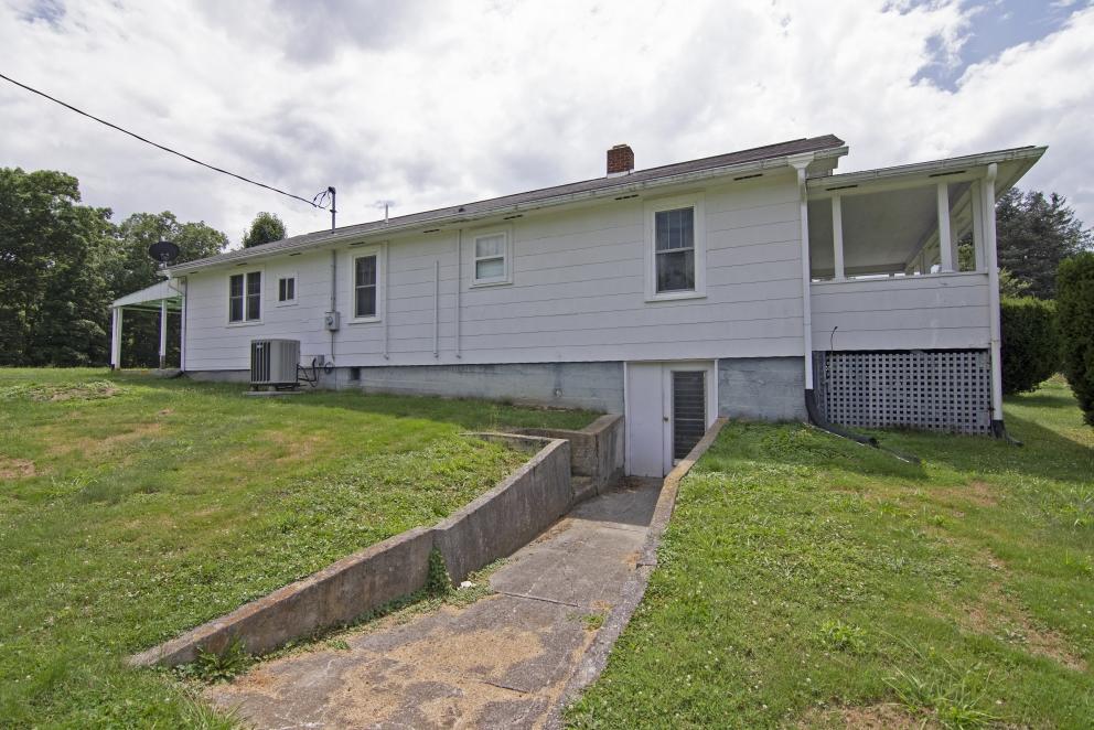 Image for NICE SUMMERS COUNTY HOME w/ WORKSHOP