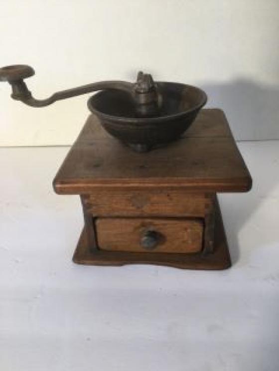 Image for URGENT SHORT NOTICE - The Shelton Collection