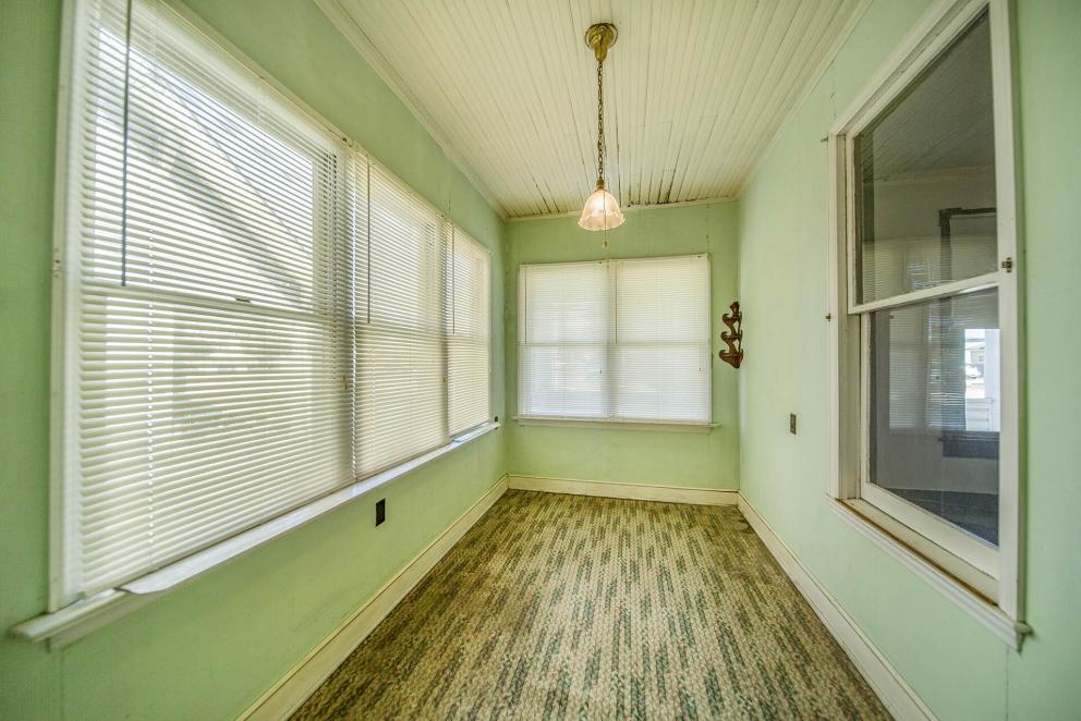 Image for REAL ESTATE AUCTION - SALEM, VA