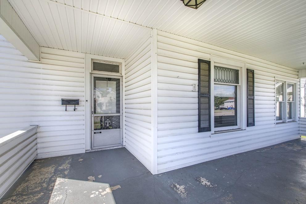 Image for REAL ESTATE AUCTION - SALEM, VA