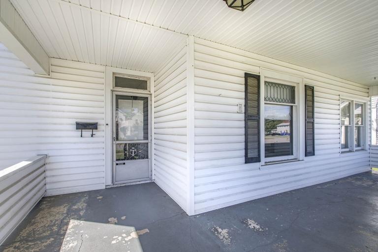 Image for REAL ESTATE AUCTION - SALEM, VA