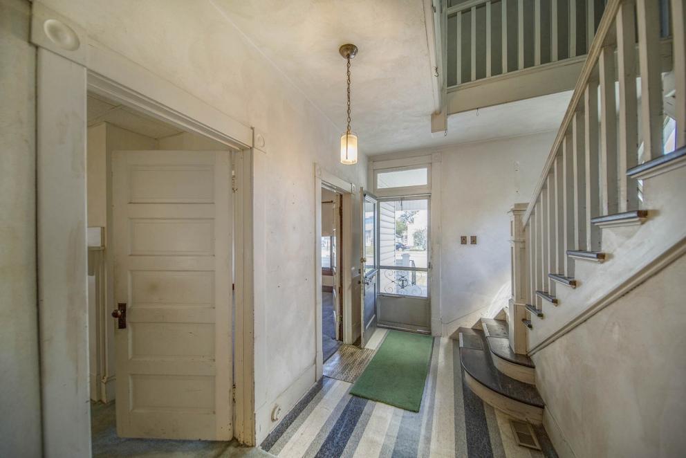 Image for REAL ESTATE AUCTION - SALEM, VA