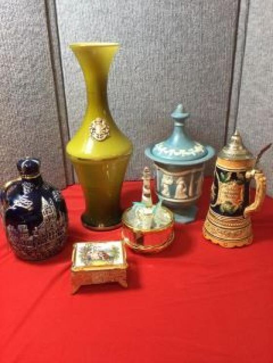 Image for Harrah Estate MEGA Auction Event-Over 900 Lots!!