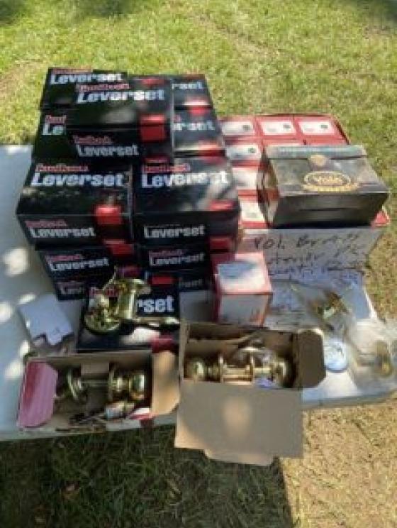 Image for HUGE Brown Family Downsizing Auction