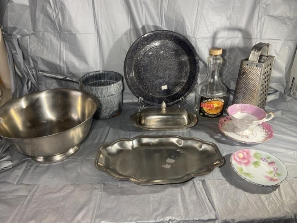 Image for Unique Greenbrier Co. Dual Estate