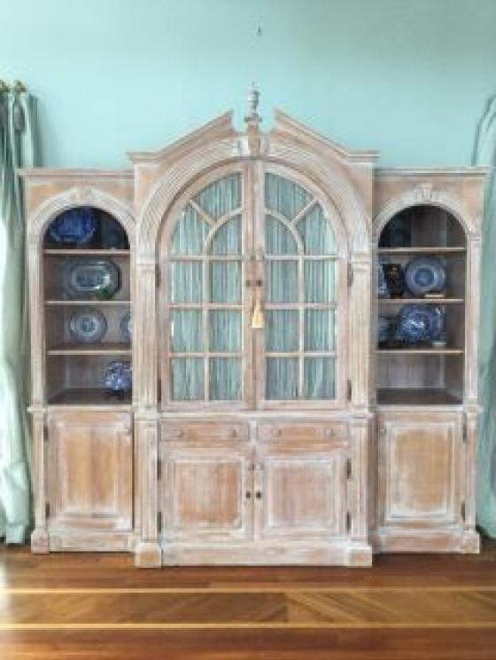 Image for Contents of Luxury Lake Home