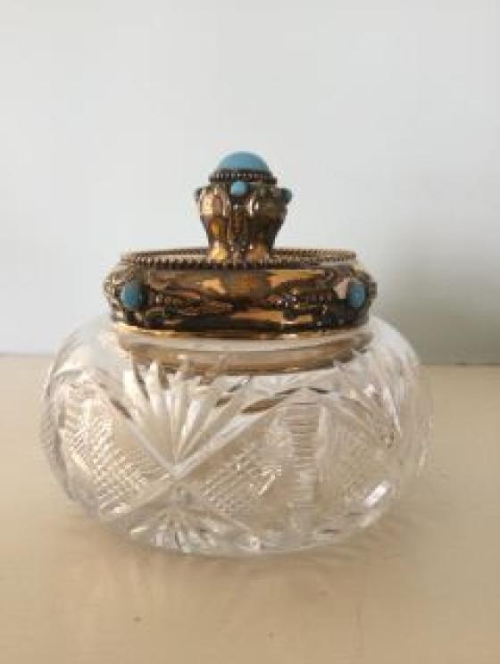 Image for Contents of Luxury Lake Home