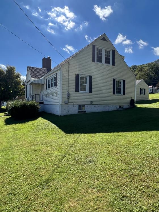 Image for Amazing Home! Rainelle, WV