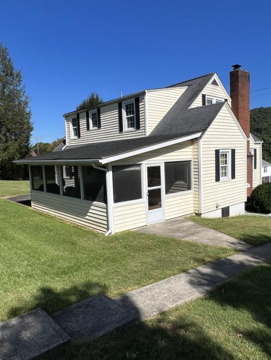 Image for Amazing Home! Rainelle, WV