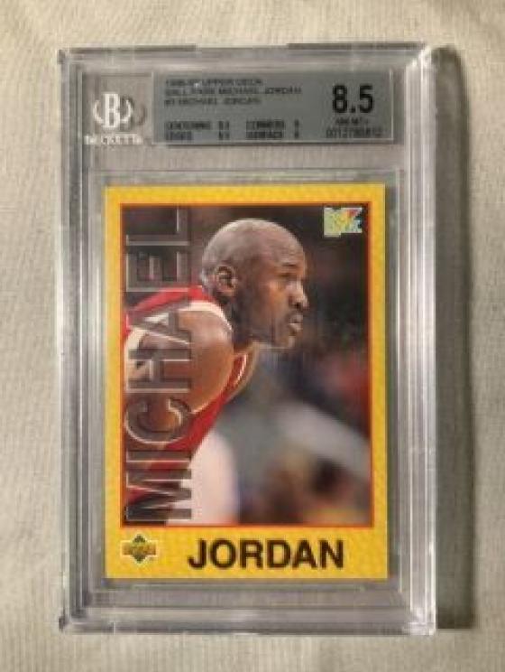 Image for Sooooo Many Collectibles