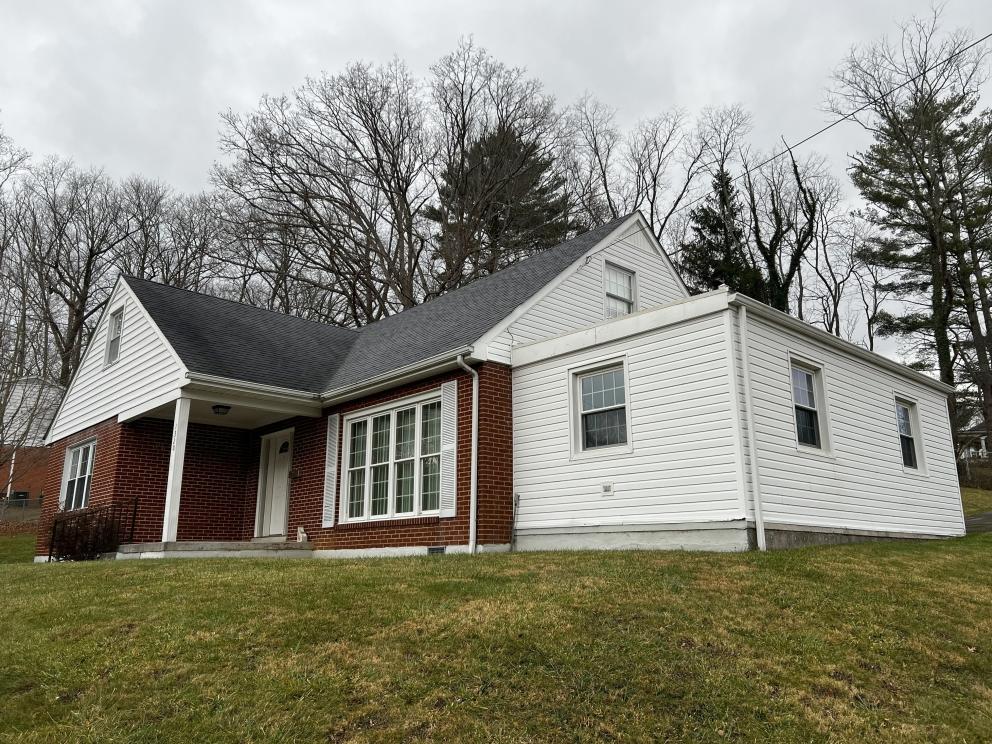 Image for URGENT SHORT NOTICE! - Bluefield, WV Real Estate