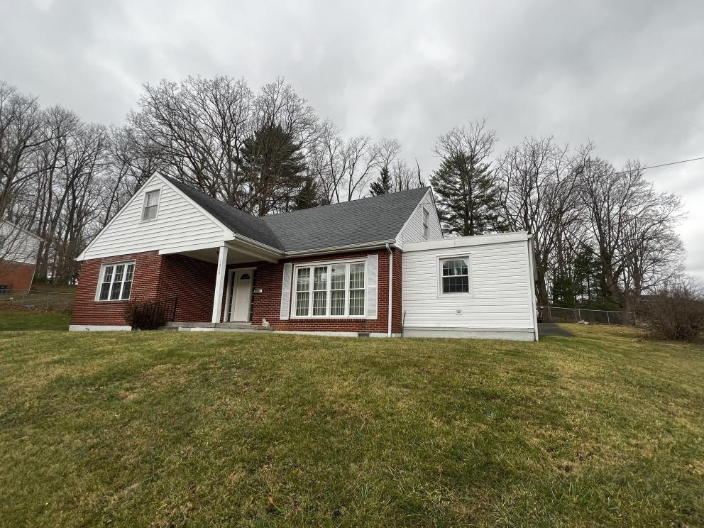 Image for URGENT SHORT NOTICE! - Bluefield, WV Real Estate