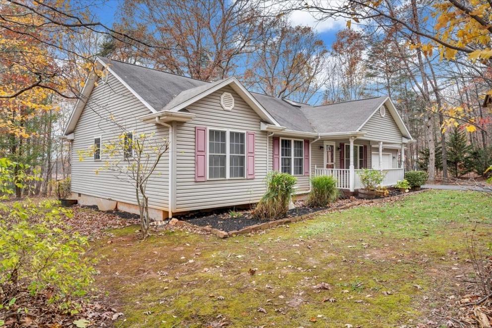 Image for Cozy Country Living in Bedford County